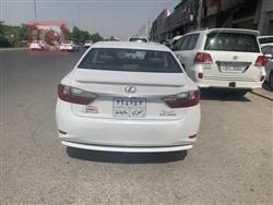 لێکزس ES